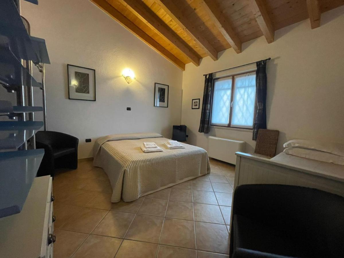 Garda Lake - Appartamenti Castelnuovo del Garda Kültér fotó