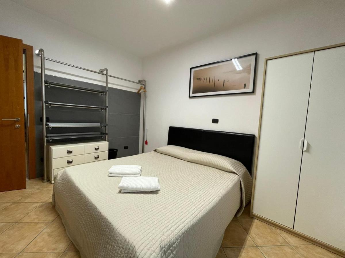 Garda Lake - Appartamenti Castelnuovo del Garda Kültér fotó